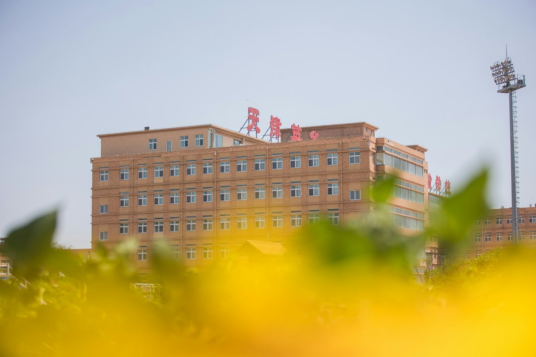河南郑州足疗洗浴行业数字化转型观察：支点软件与钟无忧如何重塑门店管理效率