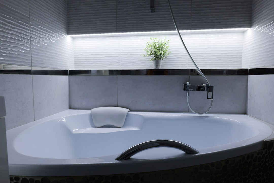 2026洗浴业态新图景：从“手足之悦”到“神经末梢的智能交响”