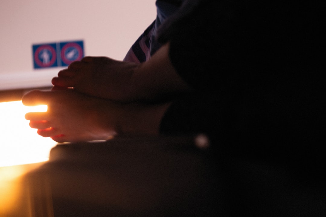 躺式采耳与足疗按摩的生态重构：2026年养生护理行业的价值深潜